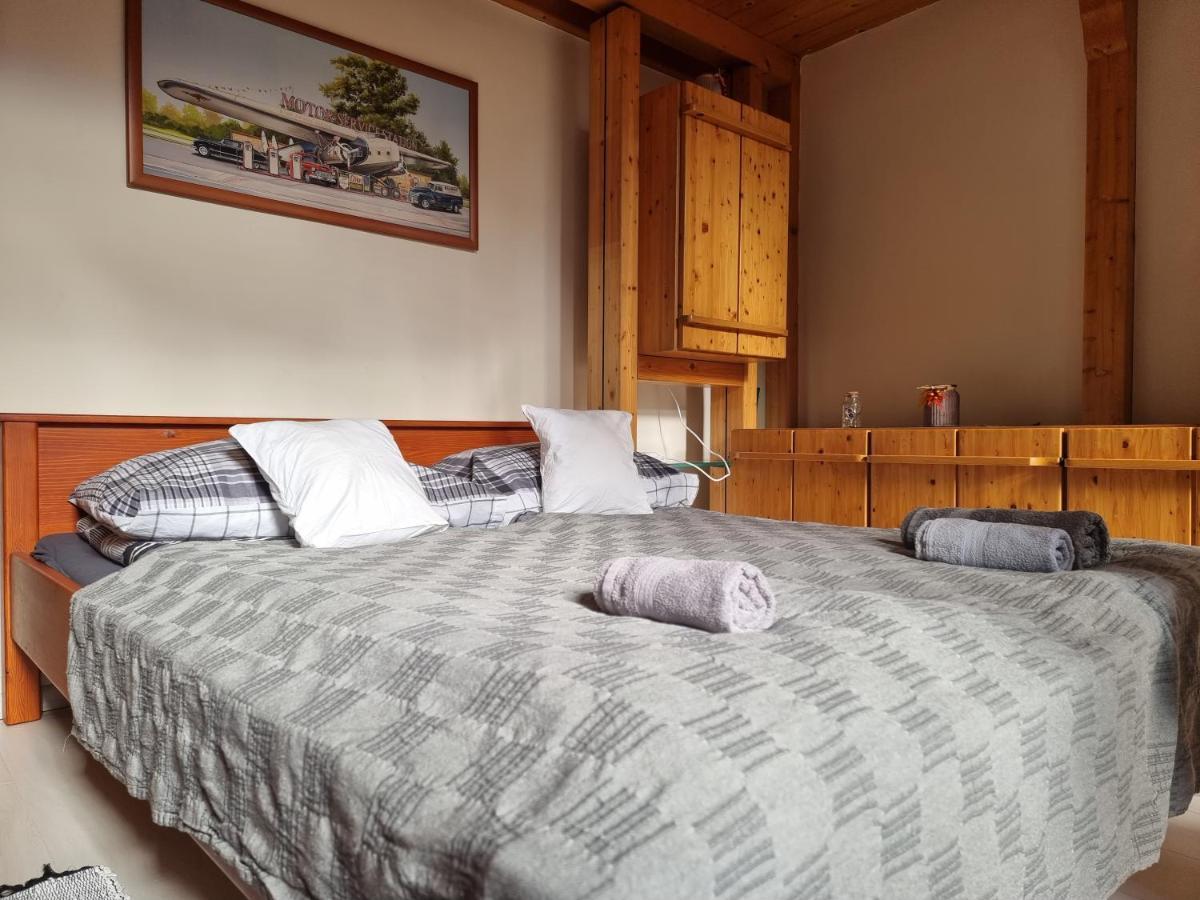 Little Cozy Apartman Мишкольц Экстерьер фото